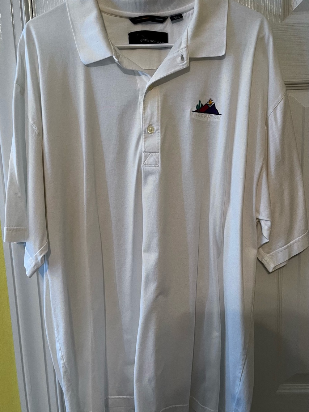 Greg Norman Collection White Polo with STARR PASS GOLF Logo - Picture 4 of 7
